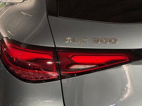 New 2026 Mercedes-Benz GLC 300 image 26
