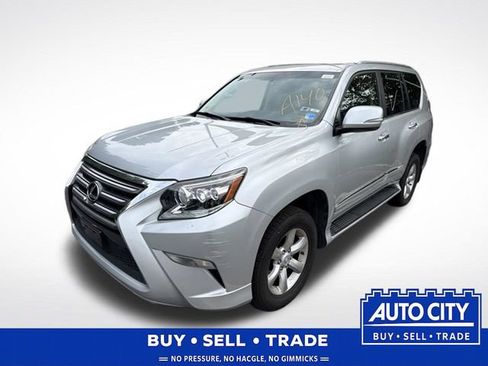 Used 2015 Lexus GX 460 AWD/4WD image 2