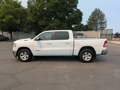 Used 2022 RAM 1500 Big Horn AWD/4WD image 9