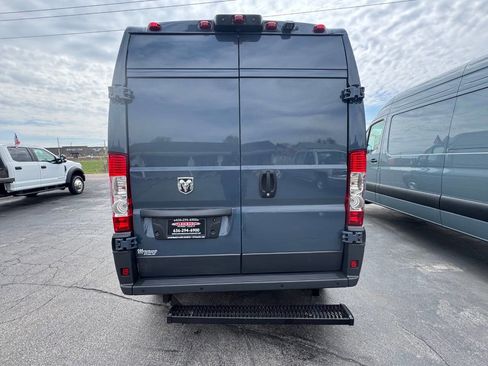 Used 2018 RAM ProMaster 2500 image 8