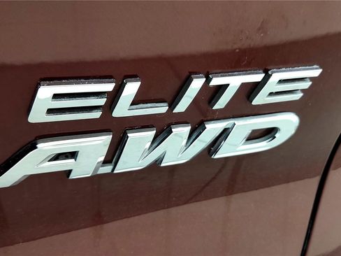 Used 2019 Honda Pilot Elite image 26