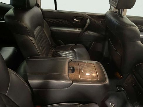 Used 2018 INFINITI QX80 4WD w/ Deluxe Technology Package image 33