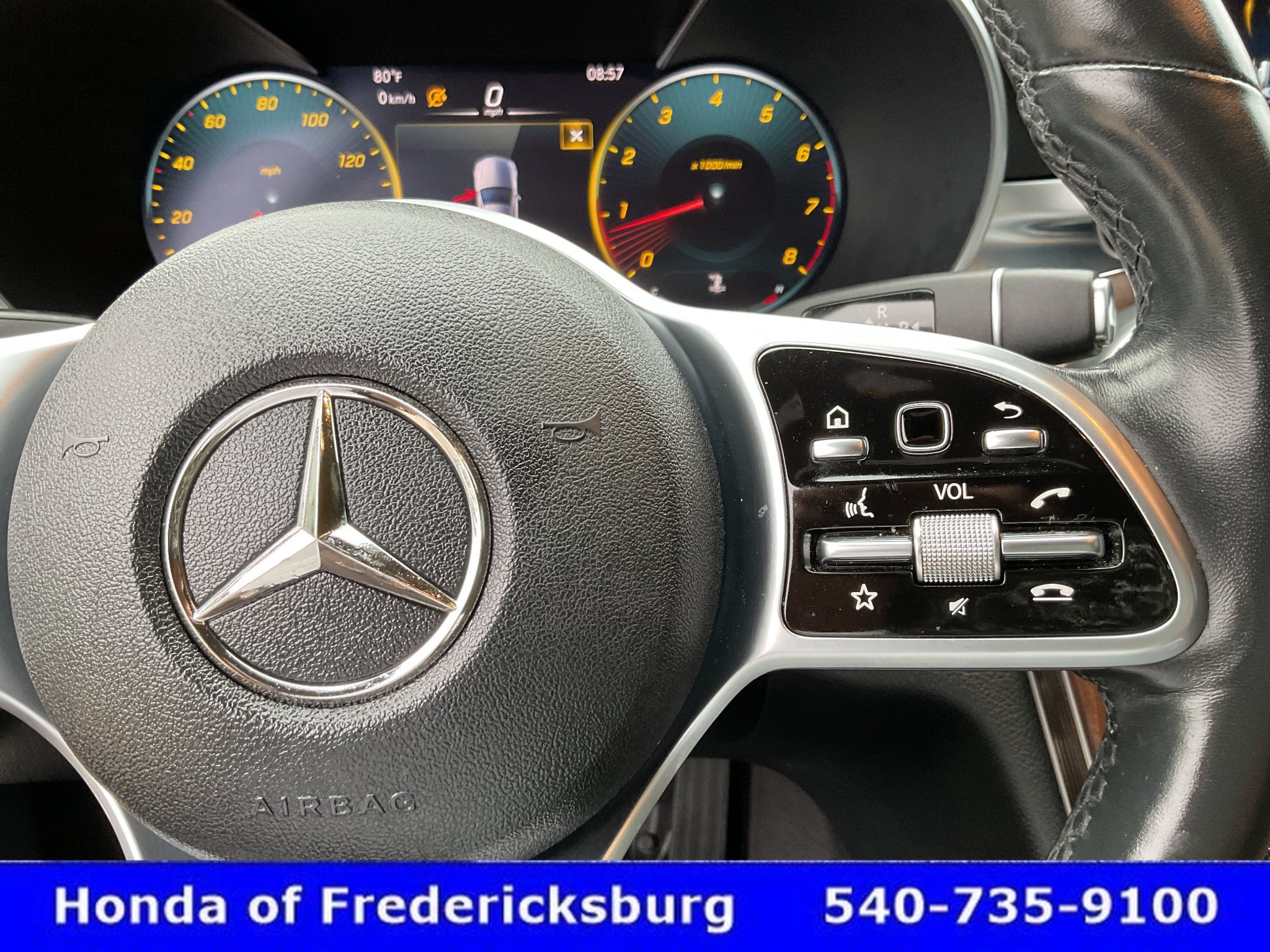 Used 2020 Mercedes-Benz C 300 4MATIC Sedan image 29