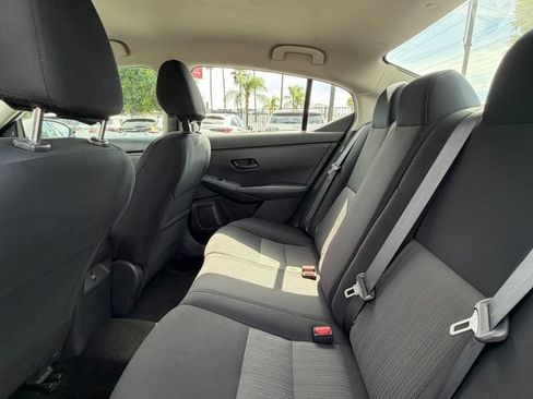 Used 2024 Nissan Sentra SV FWD image 33
