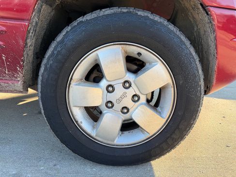 Used 2001 Jeep Grand Cherokee Limited image 22