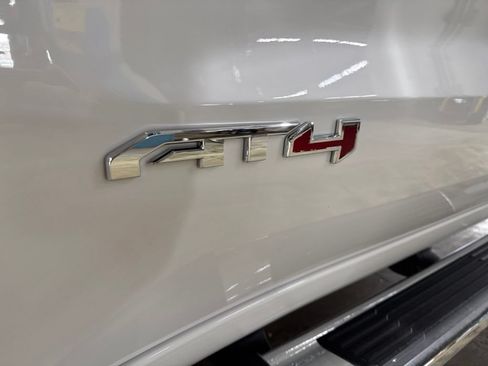 Used 2021 GMC Sierra 1500 AT4 AWD/4WD image 15