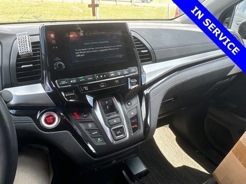 Used 2024 Honda Odyssey Touring image 6