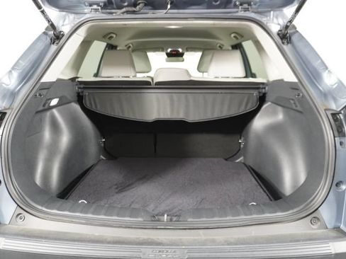Used 2023 Toyota Corolla Cross LE FWD image 36