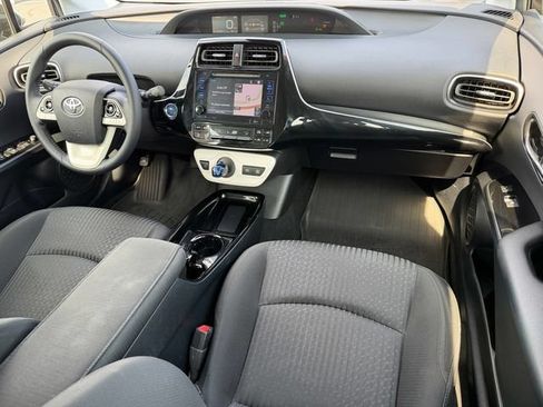 Certified 2018 Toyota Prius Three FWD image 34