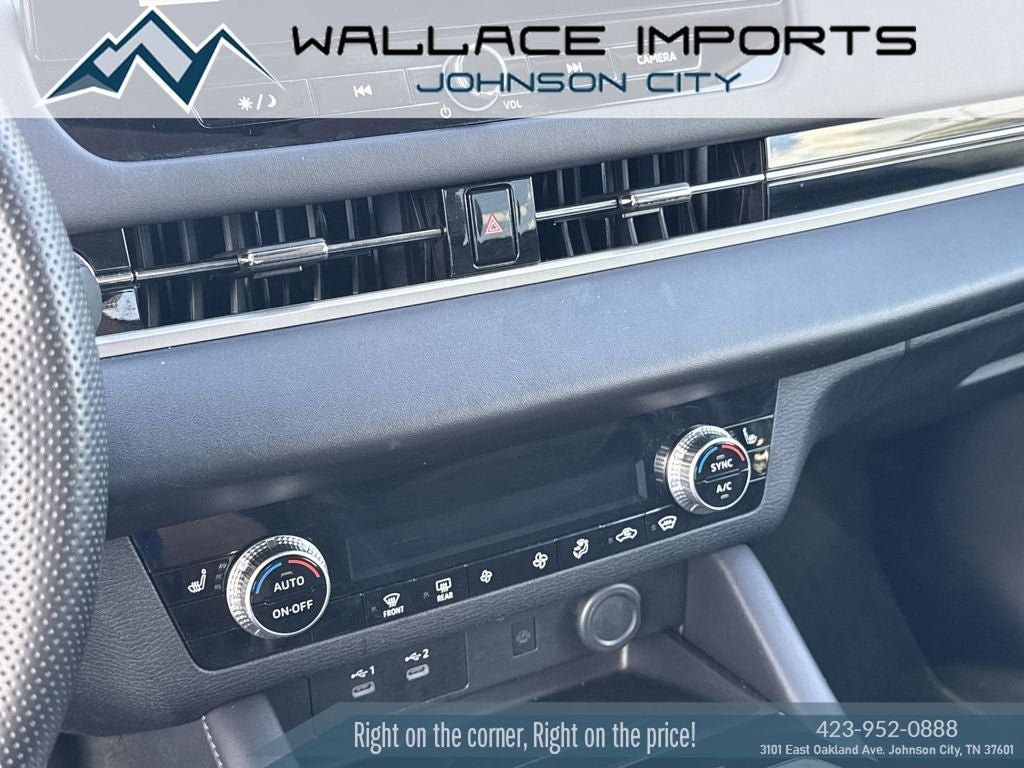 Used 2025 Mitsubishi Outlander AWD image 26