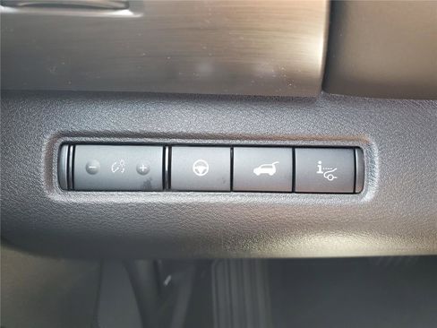 New 2025 Nissan Pathfinder Platinum image 22