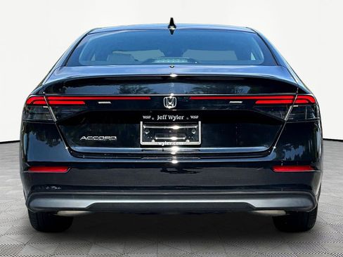 Used 2024 Honda Accord LX image 5