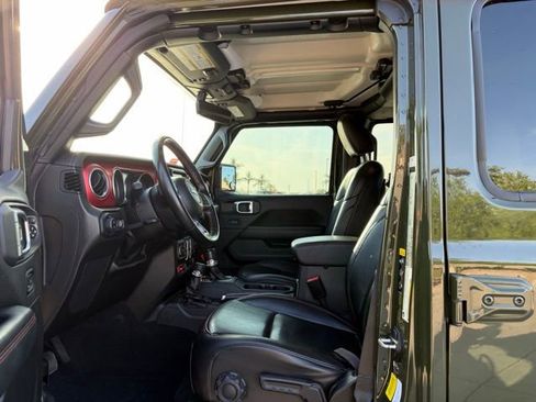 Used 2022 Jeep Gladiator Rubicon w/ Safety Group image 13