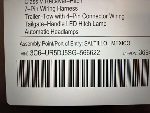 Used 2025 RAM 2500 Big Horn AWD/4WD image 44