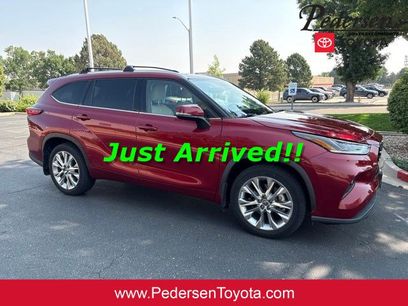 Used 2021 Toyota Highlander Limited