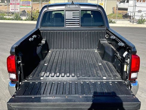 Certified 2019 Toyota Tacoma SR5 image 17