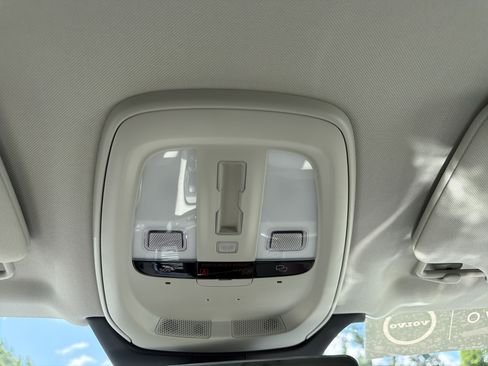 Certified 2025 Volvo XC90 B5 Plus w/ Protection Package Premier AWD/4WD image 29