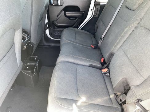 Used 2024 Jeep Wrangler Unlimited Sport AWD/4WD image 14