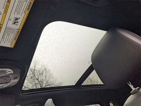 New 2025 Jeep Compass Limited w/ Sun & Sound Group image 9