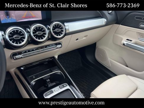 Certified 2026 Mercedes-Benz GLB 250 4MATIC image 33