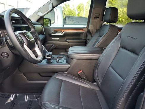 Used 2023 GMC Sierra 1500 Denali w/ Denali Reserve Package image 19