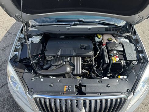 Used 2016 Buick Verano FWD image 25