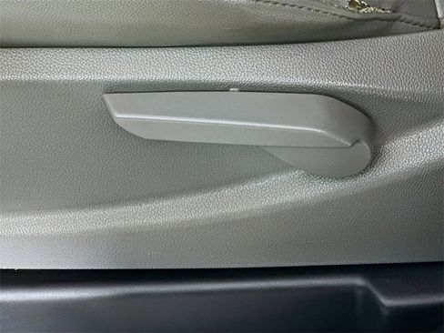 Used 2015 Chevrolet Silverado 3500 W/T image 20