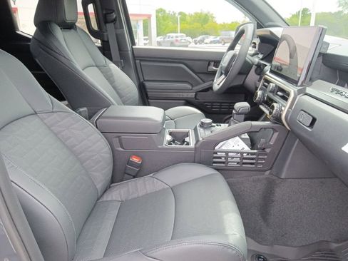 New 2026 Toyota Tacoma TRD Sport AWD/4WD image 32