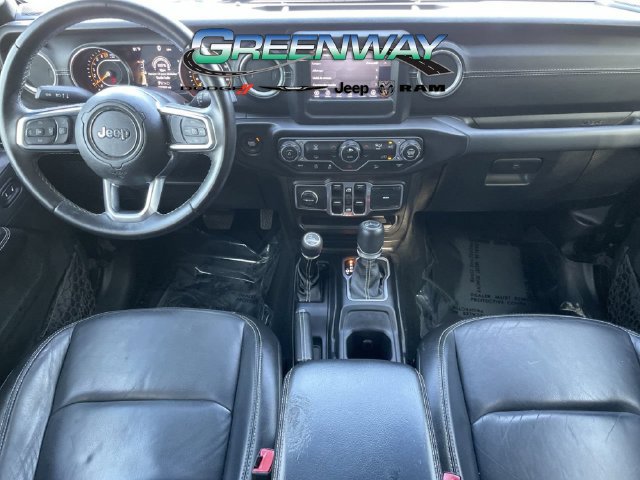 Used 2018 Jeep Wrangler Unlimited Sahara AWD/4WD image 13
