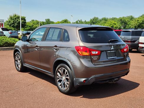 Used 2016 Mitsubishi Outlander Sport SE AWD/4WD image 3
