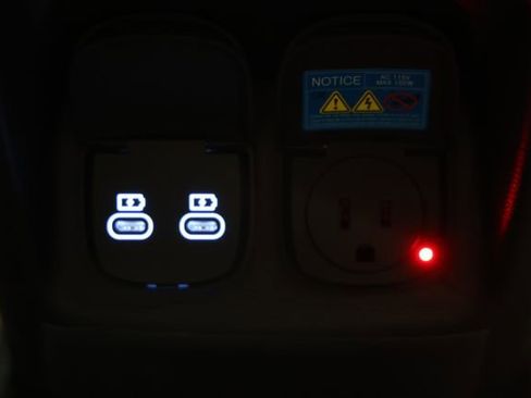 New 2026 Genesis GV80 3.5T Prestige image 36