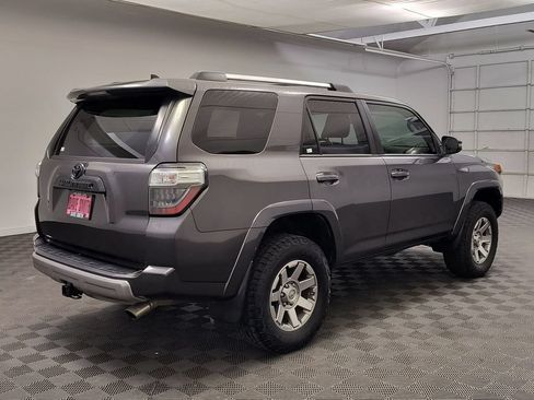 Used 2016 Toyota 4Runner Trail Premium AWD/4WD image 9