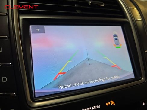 Used 2020 Lincoln Nautilus Reserve image 21