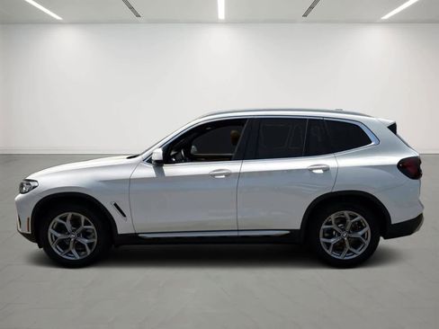 Used 2022 BMW X3 xDrive30i AWD/4WD image 2