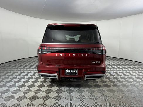 Used 2025 INFINITI QX80 Sensory image 7