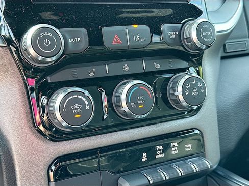 New 2026 RAM 1500 Big Horn AWD/4WD image 21
