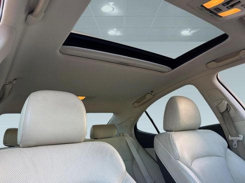 Used 2012 Lexus IS 250 w/ Premium Pkg Value Edition image 15