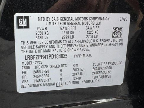 Used 2023 Buick Envision Essence w/ Technology Package I AWD/4WD image 25