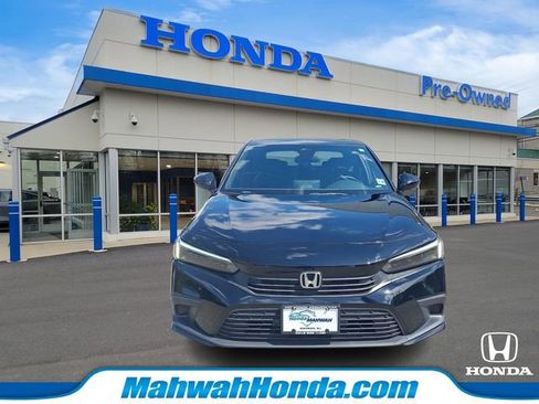 Used 2024 Honda Civic Sport image 2