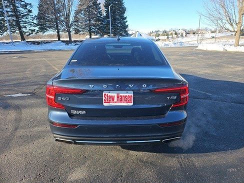 Used 2019 Volvo S60 T5 Inscription image 5