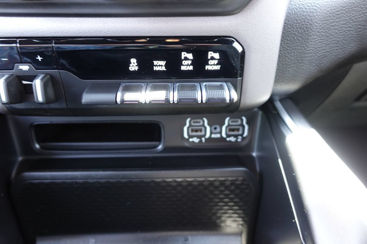 Used 2023 RAM 1500 Big Horn AWD/4WD image 48