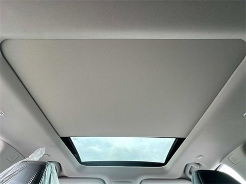 New 2025 Nissan Murano SL w/ Cargo Package image 11