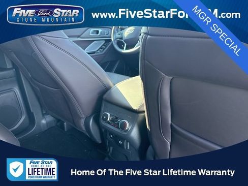 New 2026 Ford Explorer Platinum RWD image 19