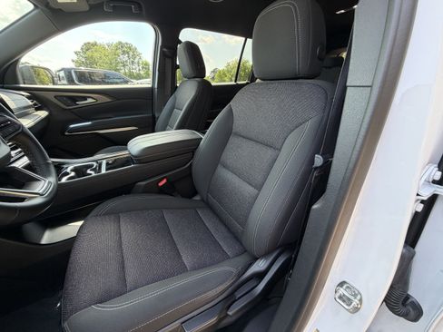 Used 2024 Chevrolet Traverse LS w/ Midnight/Sport Edition FWD image 12