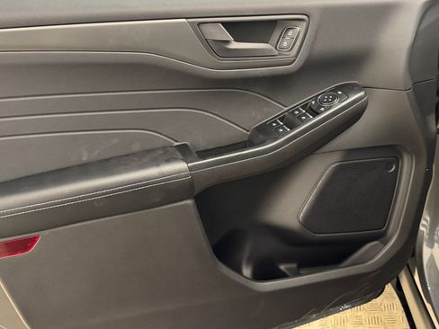 New 2026 Ford Escape Active w/ Cold Weather Package image 32