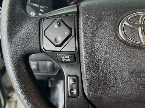 Used 2021 Toyota Tacoma SR image 14