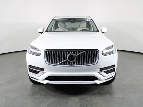 Used 2023 Volvo XC90 T8 Plus AWD/4WD image 13