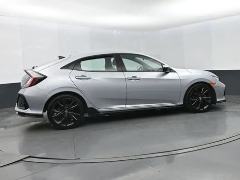 Used 2019 Honda Civic Sport image 4