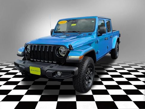 Used 2021 Jeep Gladiator Sport AWD/4WD image 3
