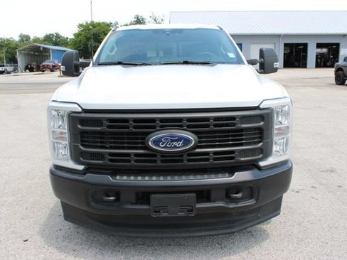 Used 2025 Ford F250 XL w/ XL Off-Road Package AWD/4WD image 2